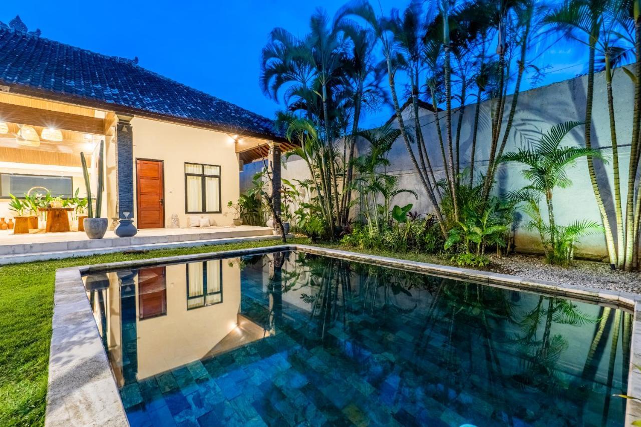 Villa Damai Oasis In The Heart Of Seminyak Exterior foto